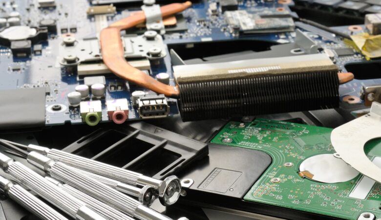 Stopping Bus Sniffing with TPM Parameter Encryption