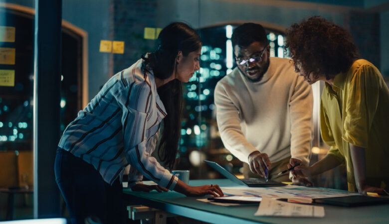 Simplify and Scale Security With Cisco Hybrid Mesh Firewall